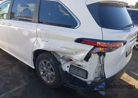 2021 Toyota Sienna Le from USA, damaged, VIN 5TDBRKEC5MS019059